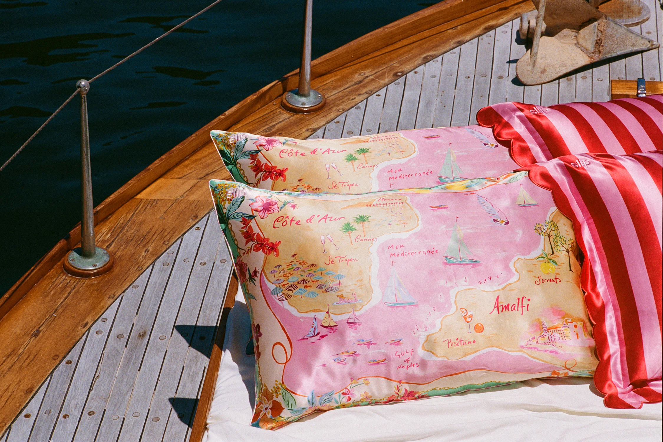 Beach Club Queen Zippered Pillowcase - Image 6