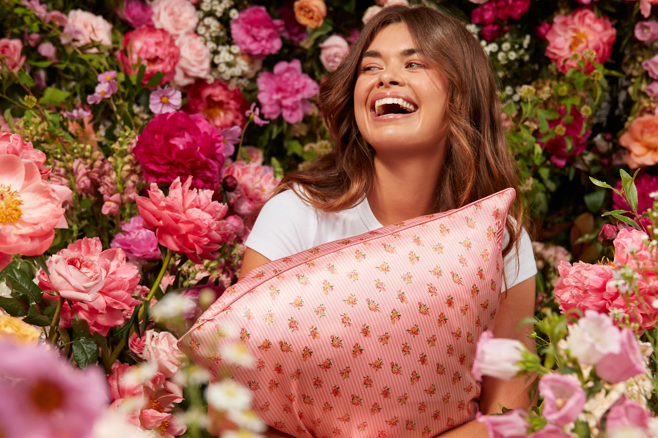 Petal Queen Zippered Pillowcase - Image 7